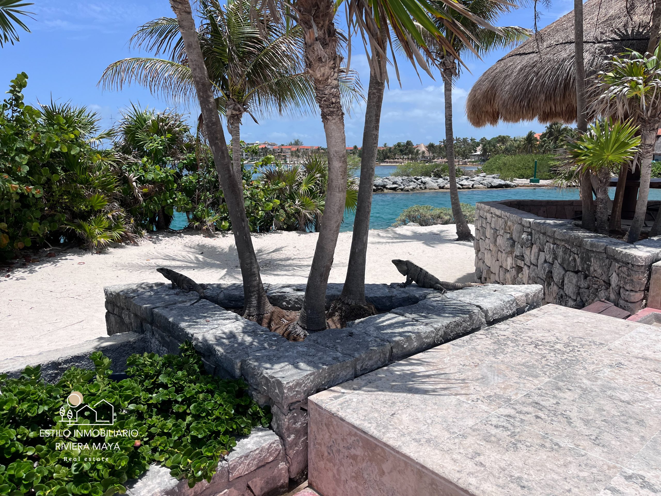 Departamento en venta con vista al mar en Club de Yates en Puerto Aventuras