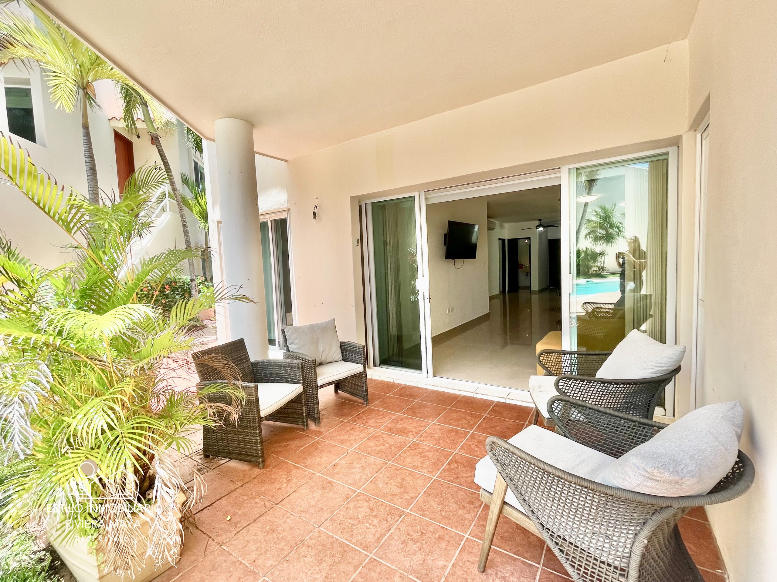 Departamento en renta con acceso al canal en Puerto Aventuras