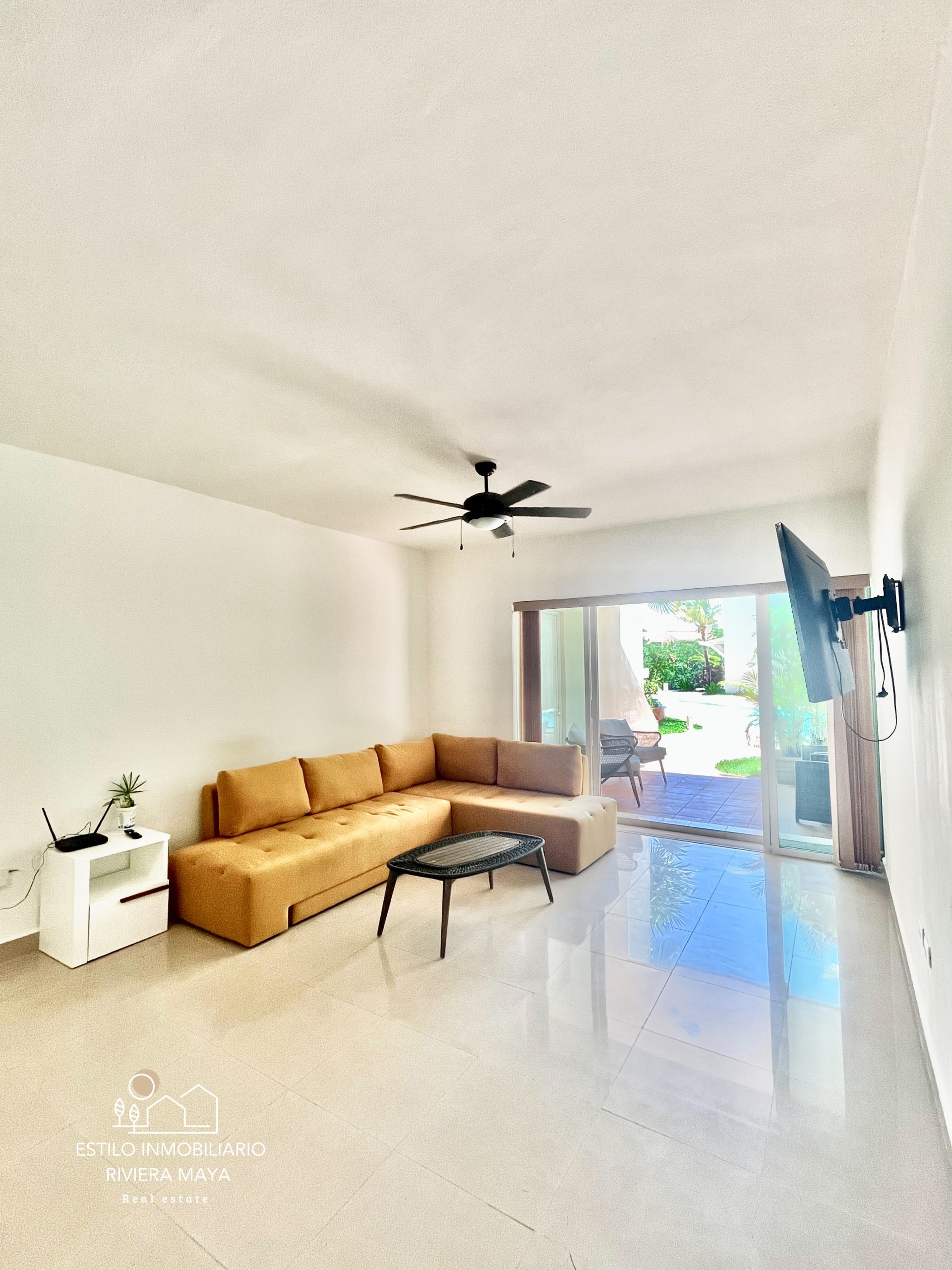 Departamento en renta con acceso al canal en Puerto Aventuras