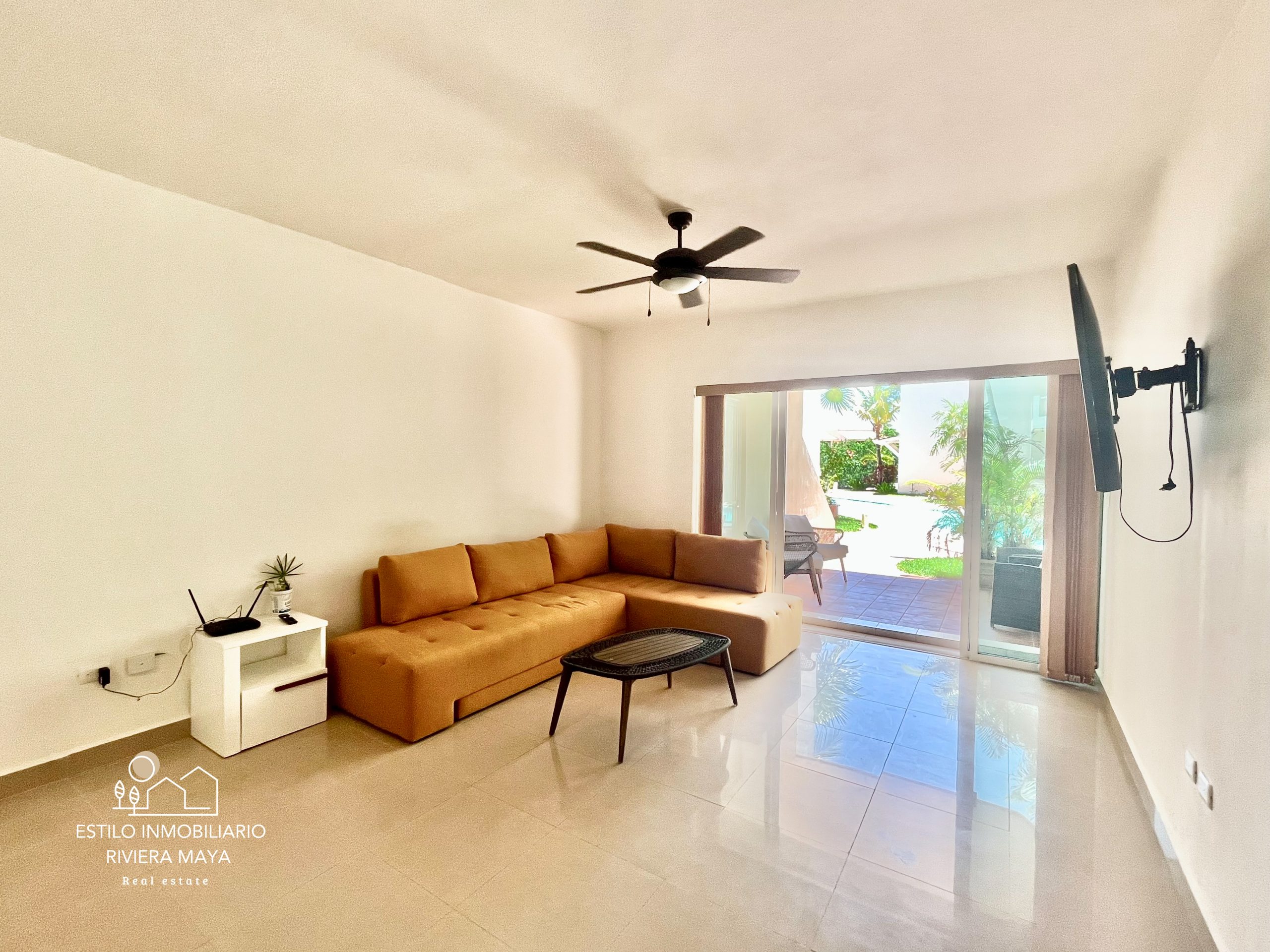 Departamento en renta con acceso al canal en Puerto Aventuras