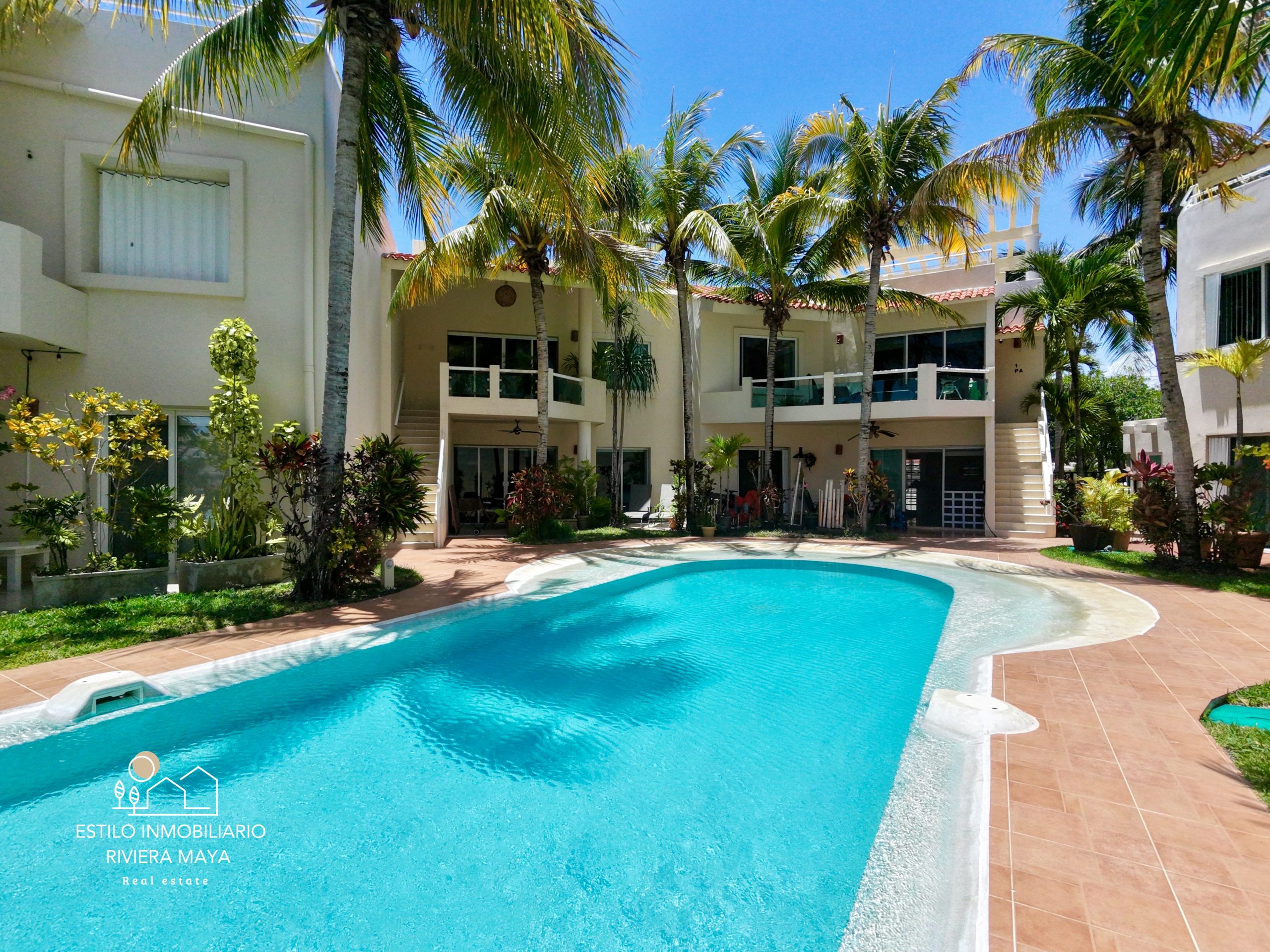 Departamento en renta con acceso al canal en Puerto Aventuras
